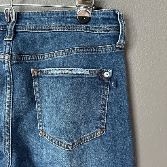 Anthropologie Pilcro Embroidered Boyfriend Jean Boho Slim Leg Crop Size 27 - Picture 10 of 15